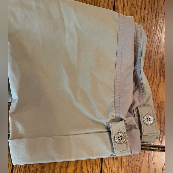 EUC The North Face 2 Tone Tan Cargo pants, size 6L, cropped cuff length - Picture 7 of 9